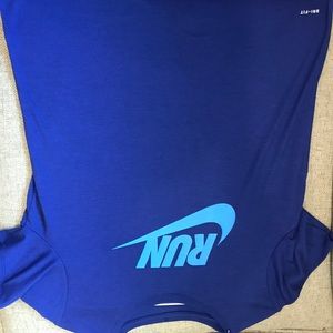 Nike t shirt